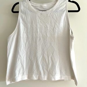 Lululemon crop tank